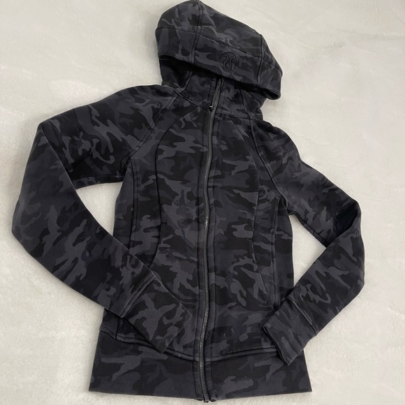 Lululemon Women’s Scuba Hoodie IV Size 2 EUC - Picture 3 of 8